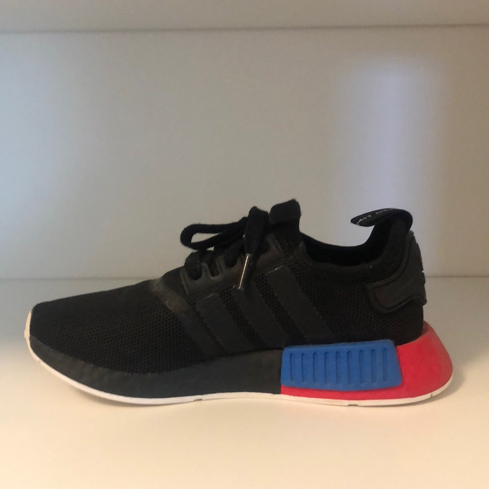 adidas NMD_R1 Boys size 4 Shoes